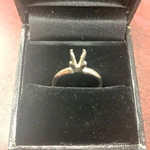 14k Tiffany Style Semi-Mount